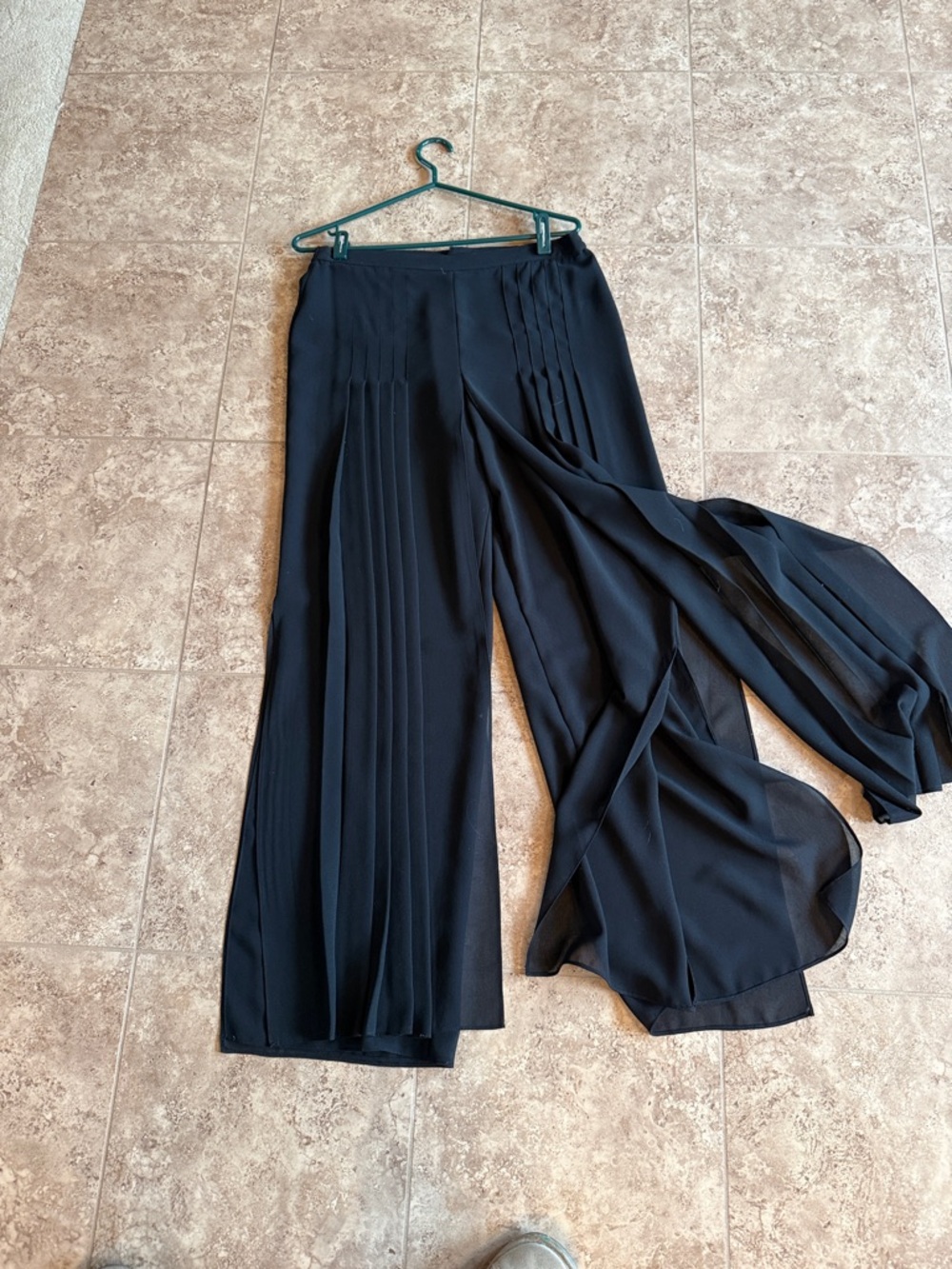 Black Pleated Wide-Leg Jumpsuit Pants